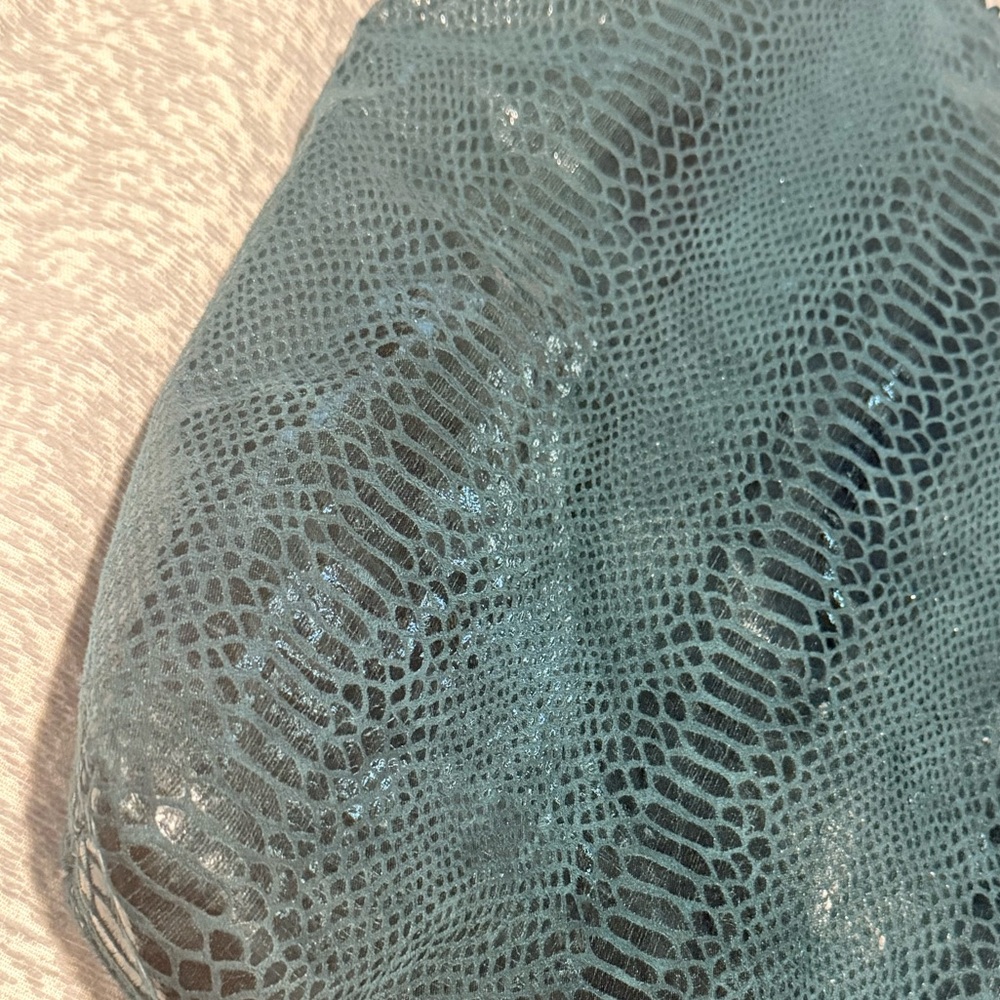 Fatto a Mano by Carlos Falchi /// Emerald Green Faux Snakeskin Pattern Tote - Picture 5 of 8